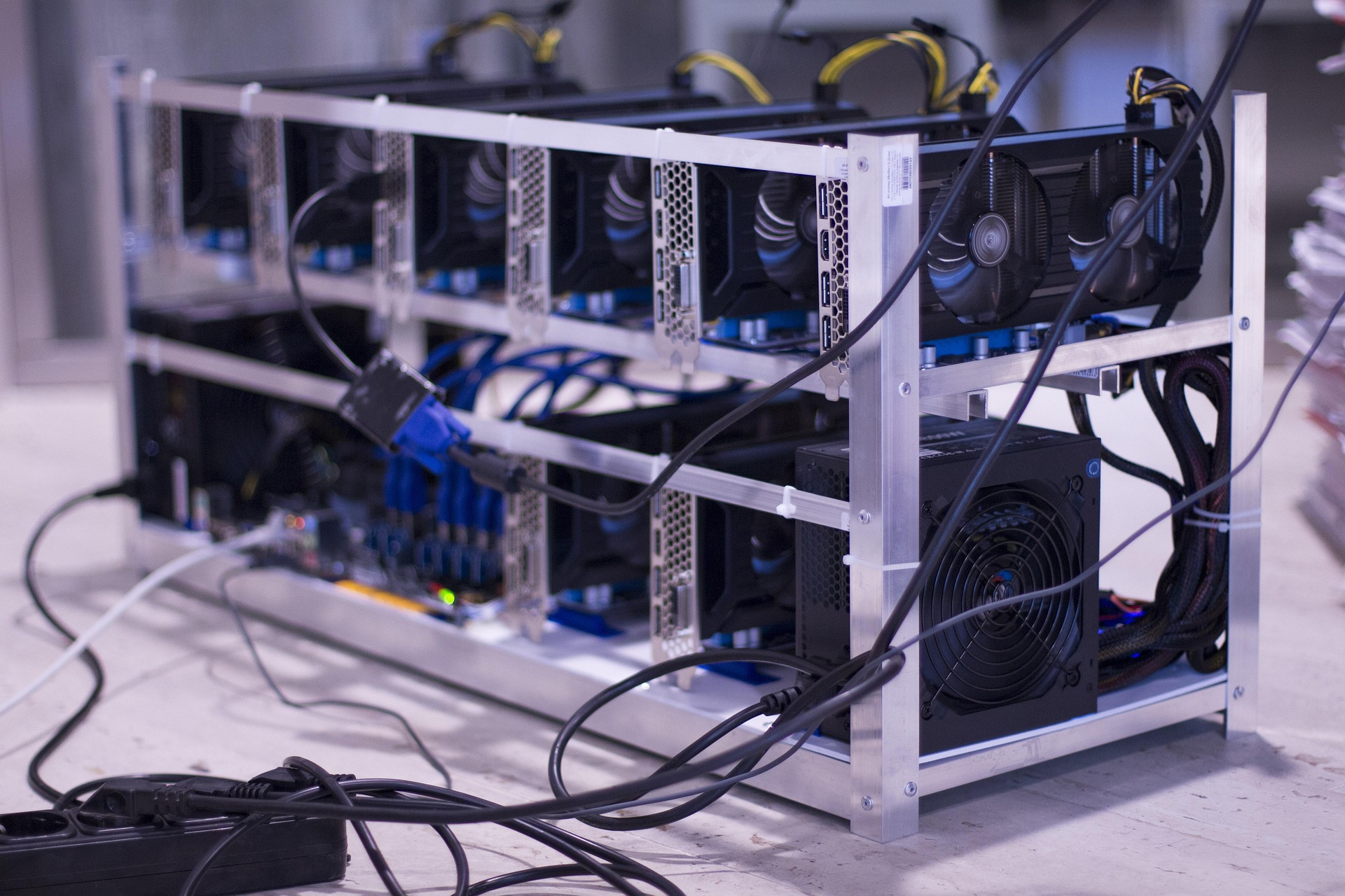 Crypto mining rig